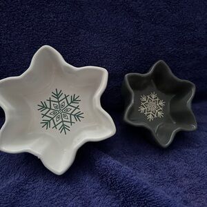 St. Nicholas Square® 2-pc. Ceramic Figural Snowflake Bowl Set